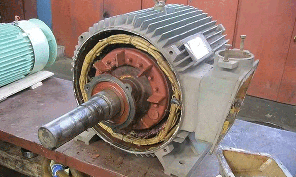 西瑪電機(jī)軸向振動(dòng)大的原因及處理方法。