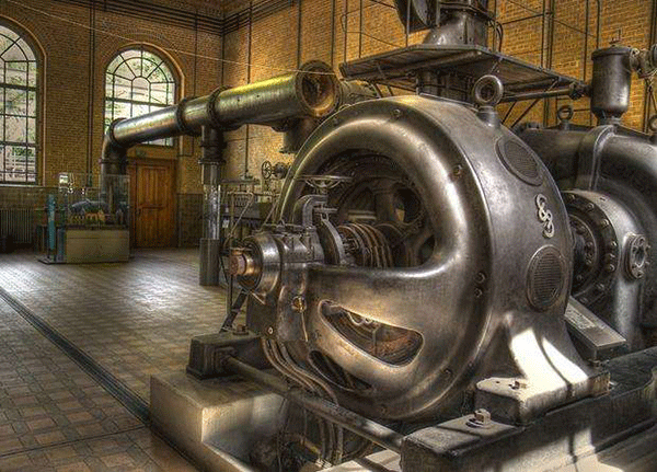 直流電機(jī)和交流電機(jī)的感應(yīng)電樞原理。